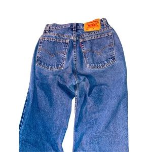 550 Levi | relaxed fit | tapered leg | high rise vintage